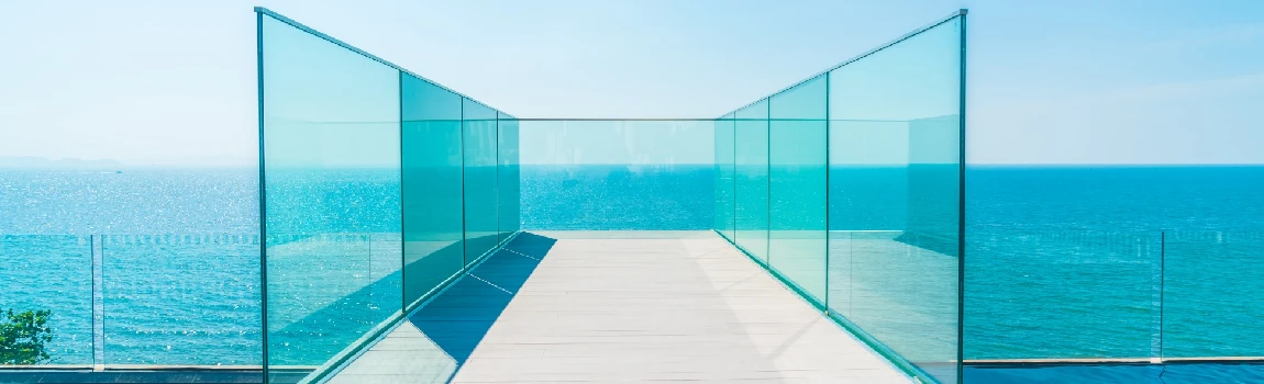 Customized Glass Pool Fence Repair Services in Fruit Cove, FL