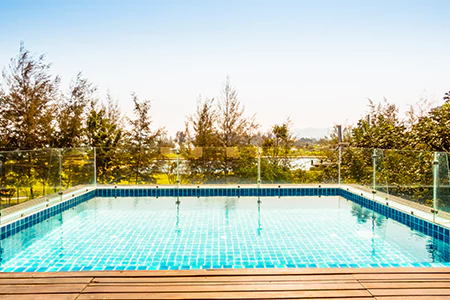 Cost of Glass Pool Fence Repair in Fruit Cove, FL